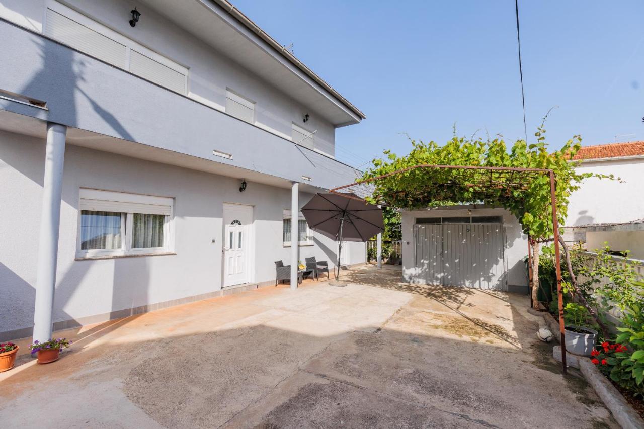 זאדאר Apartman Toni מראה חיצוני תמונה