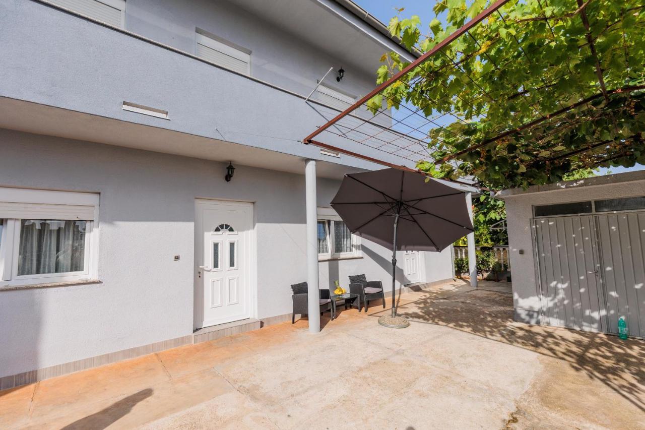 זאדאר Apartman Toni מראה חיצוני תמונה